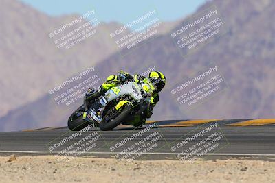 media/Oct-30-2022-CVMA (Sun) [[fb421c3cec]]/Race 10 Supersport Middleweight Shootout/